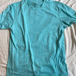 Fabletics men’s medium workout shirt
